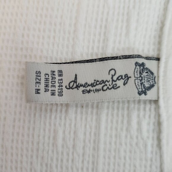 NWT American Rag Top Size Medium White Egret Ruffle V-Neck Sleeveless - Picture 7 of 9
